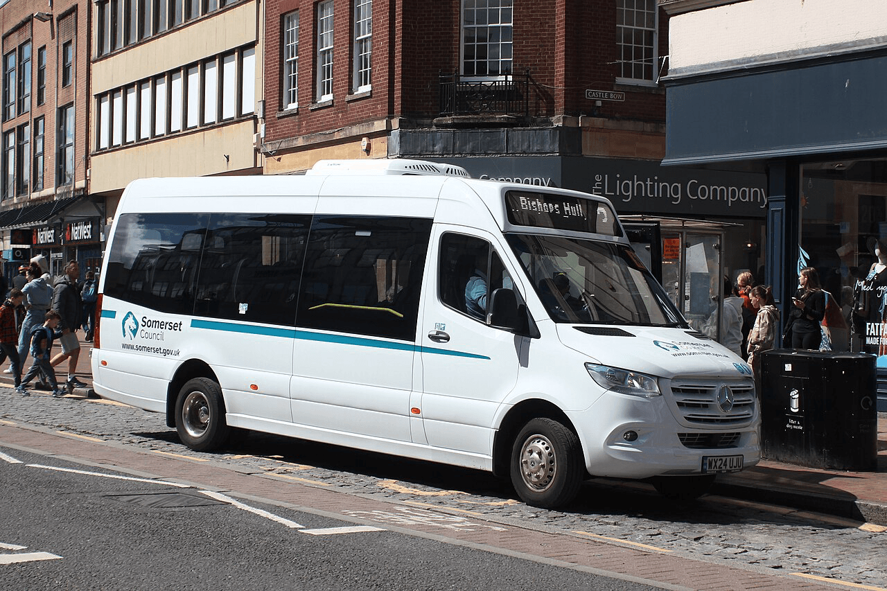 Mercedes-Benz Sprinter 517 2026